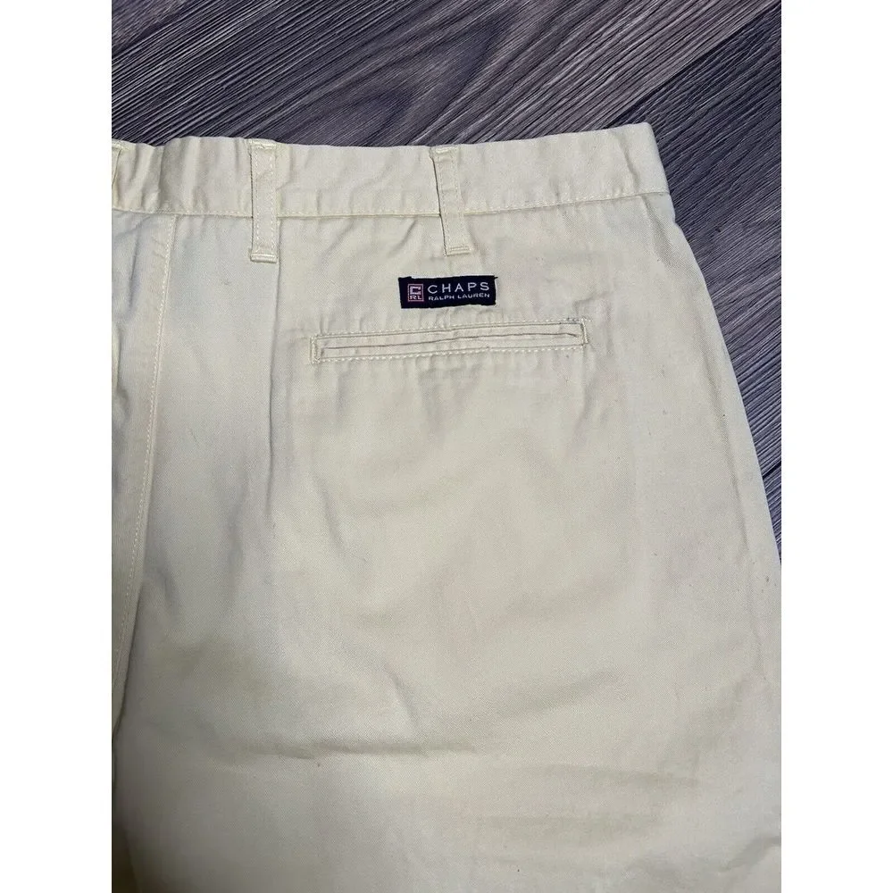 Chaps  Ralph Lauren 100% Cotton Made In Egypt Light‎ Yellow Shorts Size 42